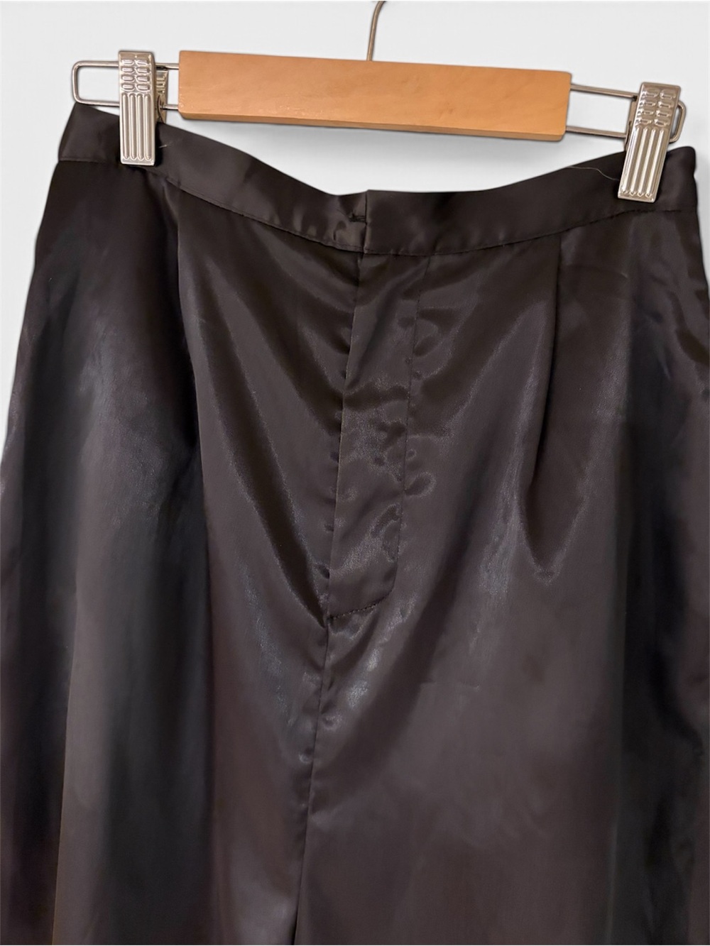 NWOT Black Satin Wide Leg Pants Lace Trim Elastic Waist Culottes Palazzo Trouser - Picture 3 of 7